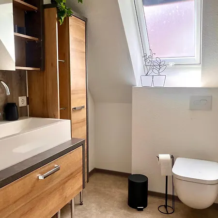 Moderne Mit Balkon&wlan - Zentral Apartment Bad Wünnenberg